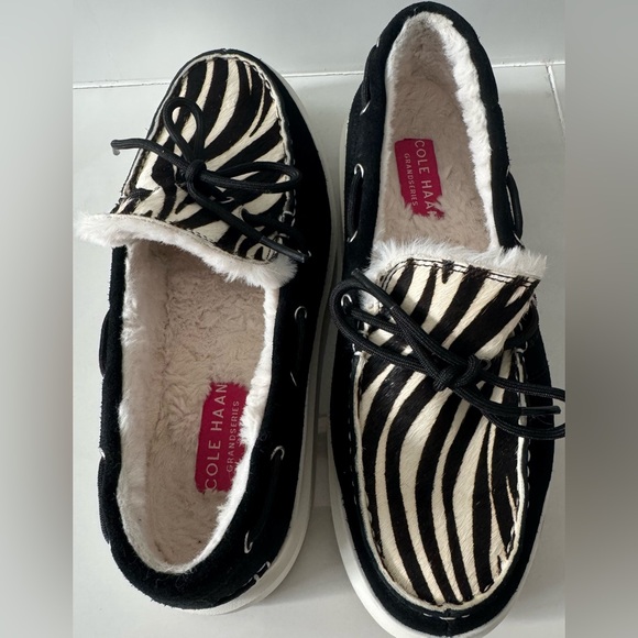 Cole Haan Women's GrandPro Rally Slipper Moccasin - Black Suede-Zebra Size 8 - Picture 6 of 11